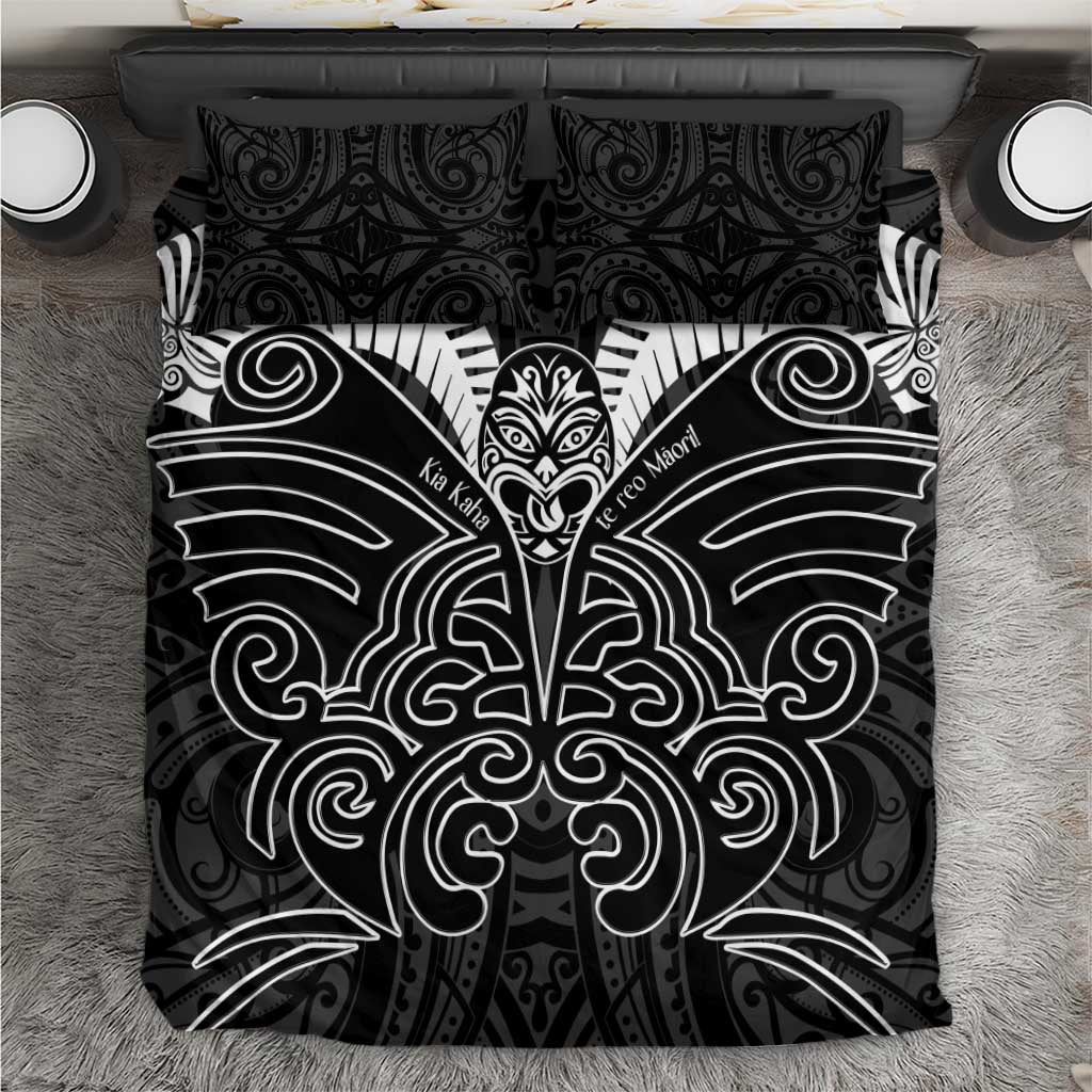 Kia Kaha Te Reo Maori Bedding Set Aotearoa Hei Tiki With Hongi - Vibe Hoodie Shop