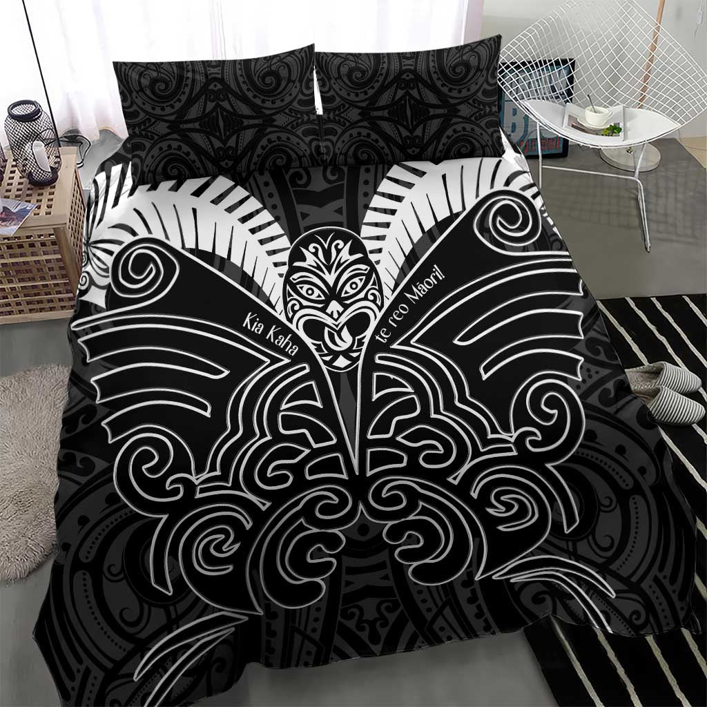 Kia Kaha Te Reo Maori Bedding Set Aotearoa Hei Tiki With Hongi - Vibe Hoodie Shop