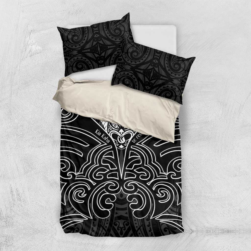 Kia Kaha Te Reo Maori Bedding Set Aotearoa Hei Tiki With Hongi - Vibe Hoodie Shop