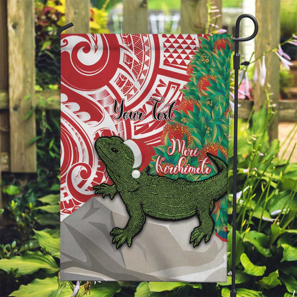 Personalised New Zealand Tuatara Christmas Garden Flag Meri Kirihimete Aotearoa Maori Mix Pohutukawa - Vibe Hoodie Shop