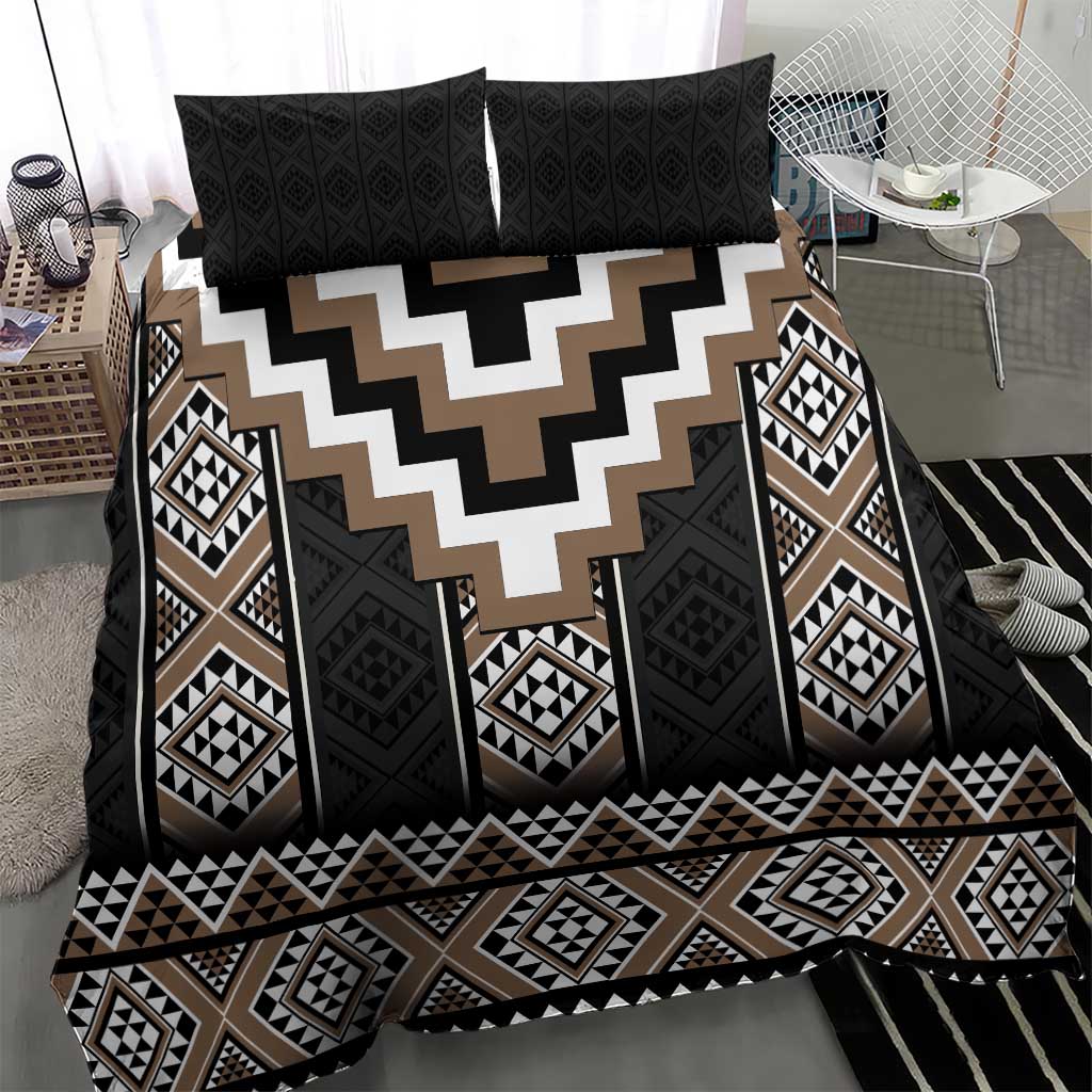 Brown Taniko Aotearoa Bedding Set Niho Taniwha Mix Poutama - Vibe Hoodie Shop