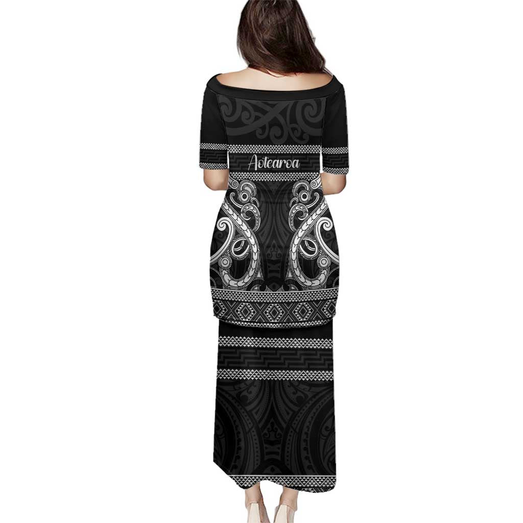 Kia Ora New Zealand Family Matching Puletasi and Hawaiian Shirt Maori Language Week Pango Taniko Motif - Vibe Hoodie