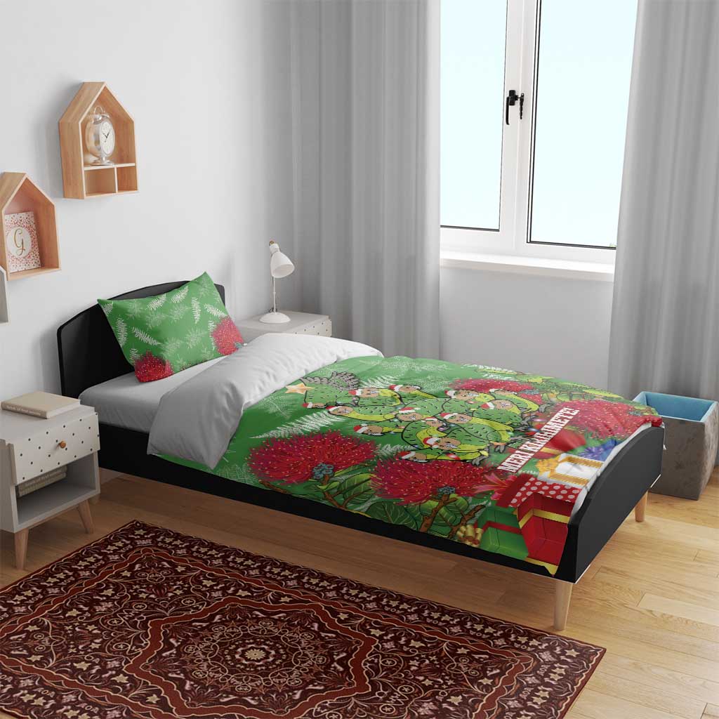 Kakapo New Zealand Christmas Bedding Set Meri Kirihimete Pohutukawa - Green Color - Vibe Hoodie Shop