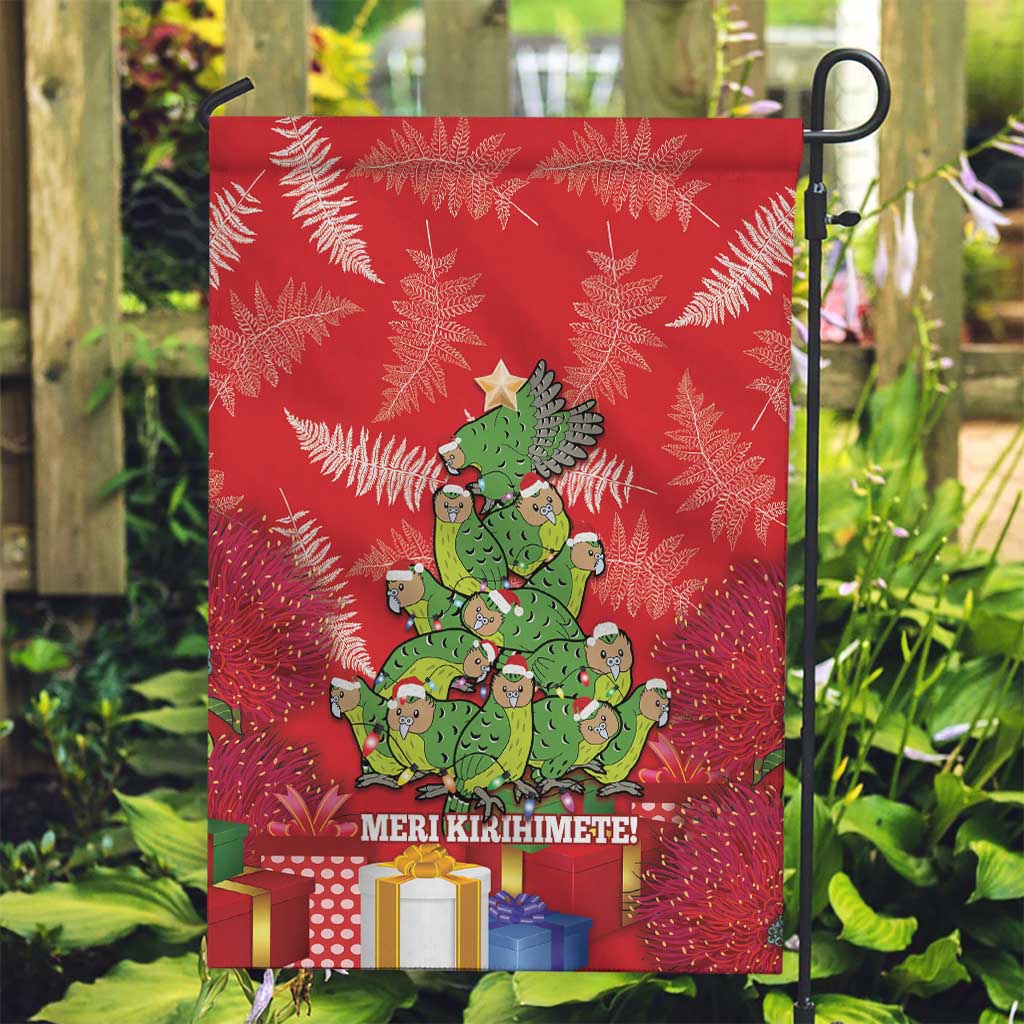 Kakapo New Zealand Christmas Garden Flag Meri Kirihimete Pohutukawa - Red Color - Vibe Hoodie Shop