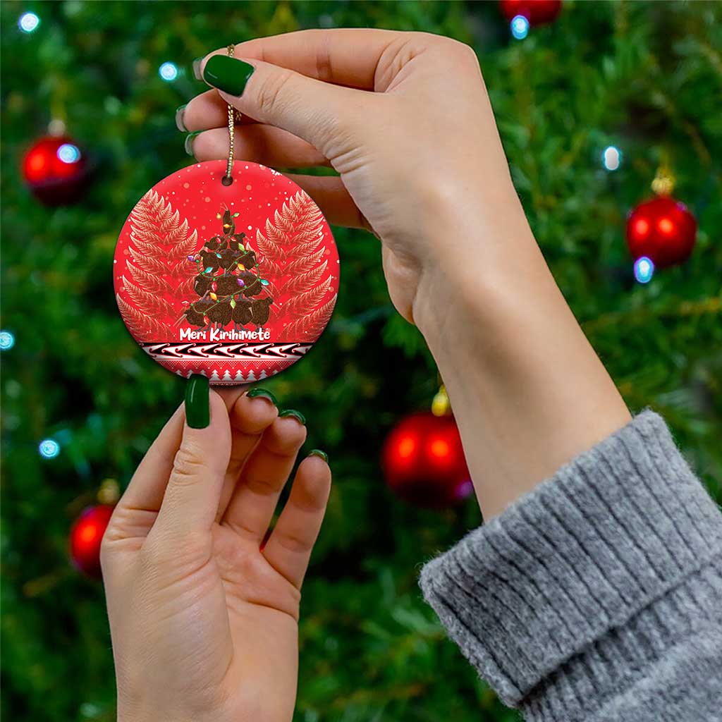 Kiwi New Zealand Christmas Ceramic Ornament Meri Kirihimete Silver Fern - Red Color