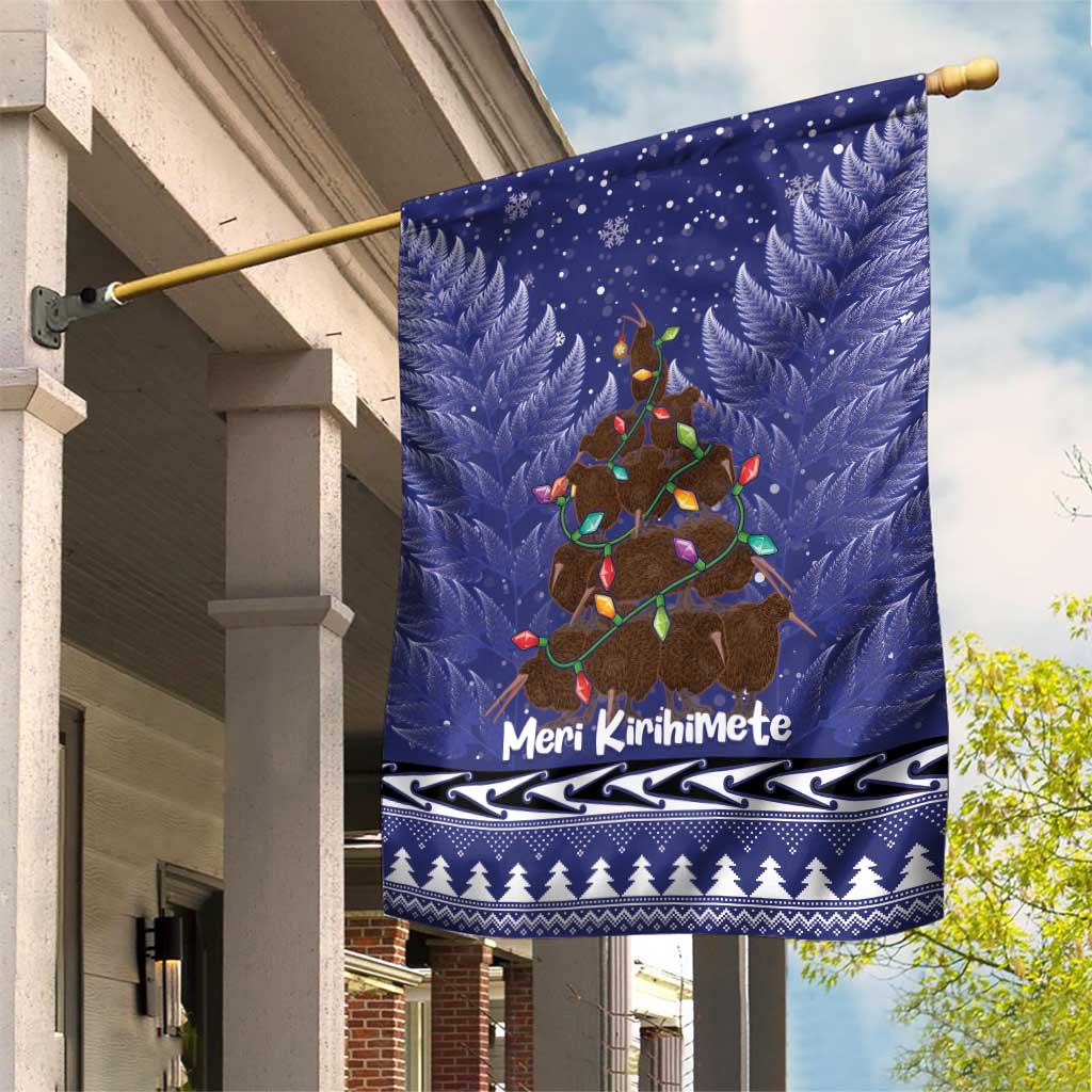 Kiwi New Zealand Christmas Garden Flag Meri Kirihimete Silver Fern - Blue Color - Vibe Hoodie Shop