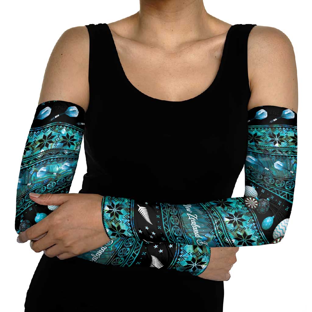 New Zealand Darts Christmas Arm Sleeves Merry Xmas Aotearoa Maori Paua Shell - Vibe Hoodie