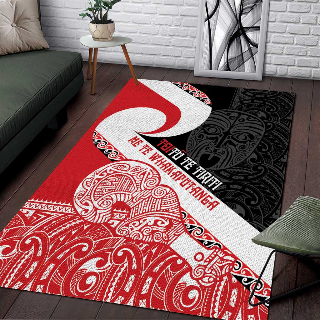 Toitu Te Tiriti Me Te Whakaputanga Area Rug Maori Wahaika With Haka Face - Vibe Hoodie Shop