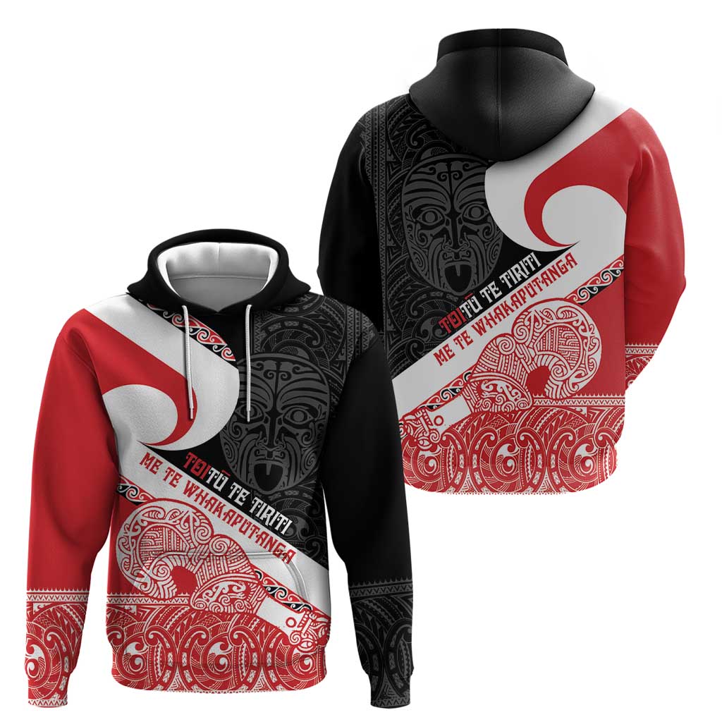 Toitu Te Tiriti Me Te Whakaputanga Hoodie Maori Wahaika With Haka Face - Vibe Hoodie Shop