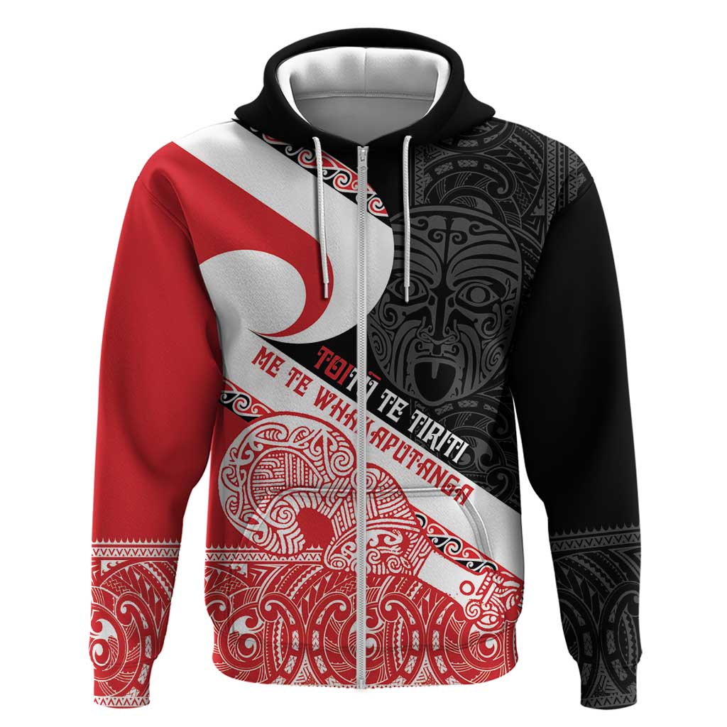 Toitu Te Tiriti Me Te Whakaputanga Hoodie Maori Wahaika With Haka Face - Vibe Hoodie Shop