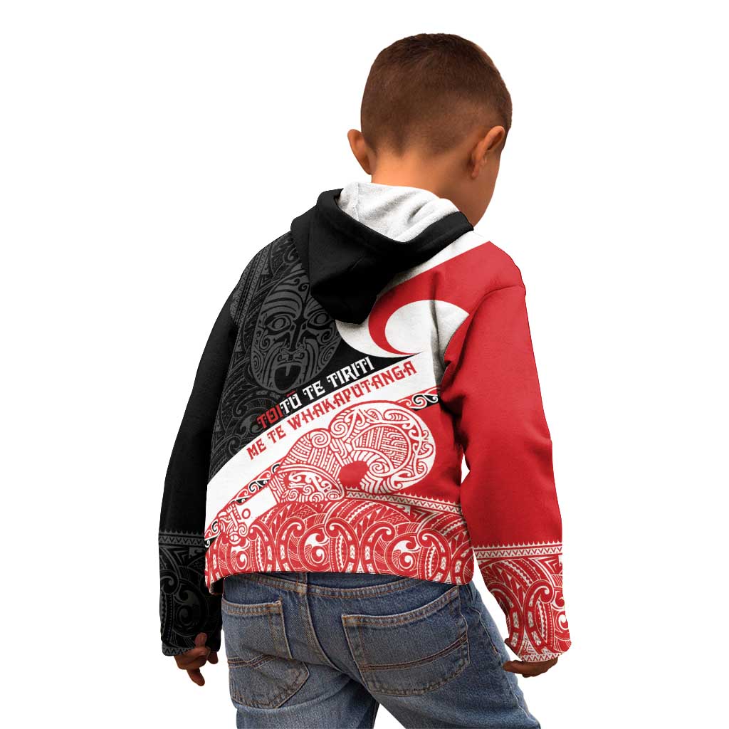 Toitu Te Tiriti Me Te Whakaputanga Kid Hoodie Maori Wahaika With Haka Face - Vibe Hoodie Shop