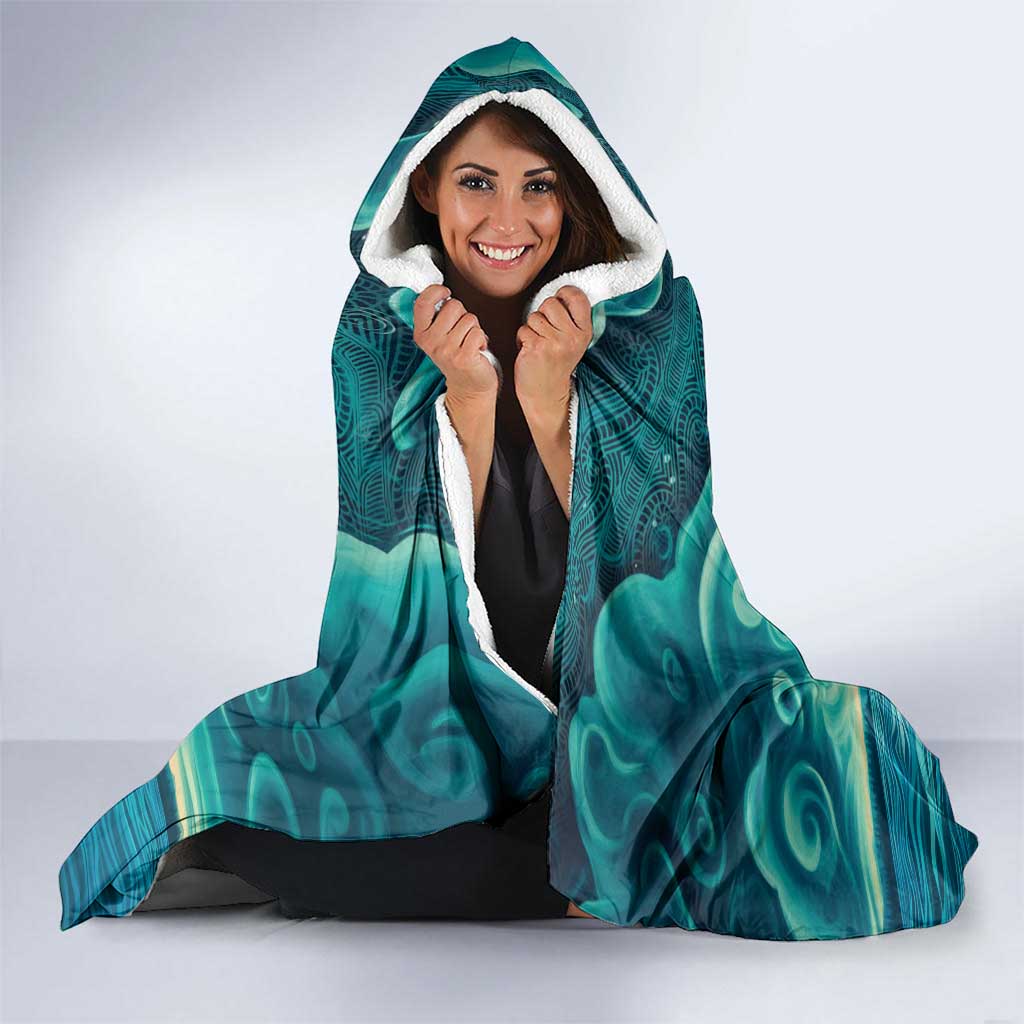 Personalised New Zealand Waitangi Day Hooded Blanket Hei Tiki With Maori Waka - Whakarare Pattern