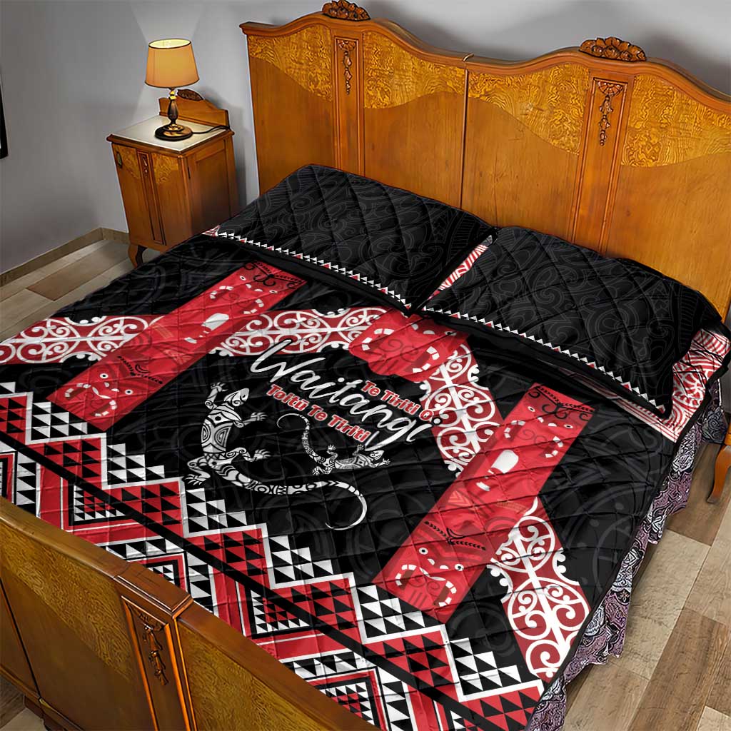 Toitu Te Tiriti O Waitangi Quilt Bed Set Maori Wharenui With Taniko Motifs - Vibe Hoodie Shop