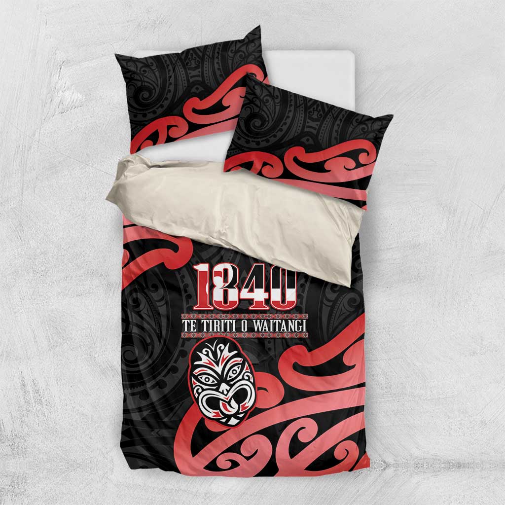 New Zealand 1840 Waitangi Day Bedding Set Aotearoa Haka Mask - Red Version - Vibe Hoodie Shop