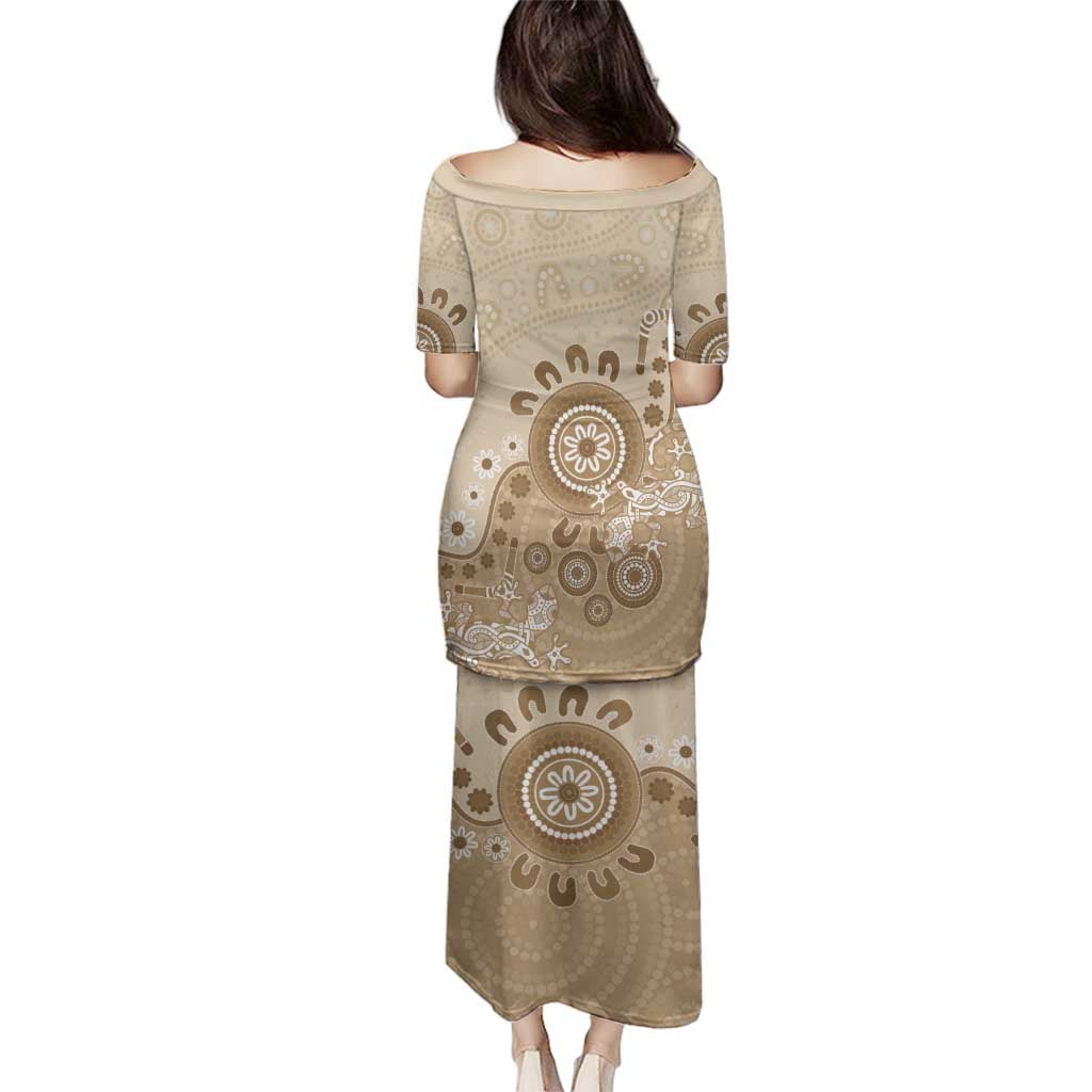 Beige Lizards Australia Family Matching Puletasi and Hawaiian Shirt Boomerang Indigenous Art - Vibe Hoodie