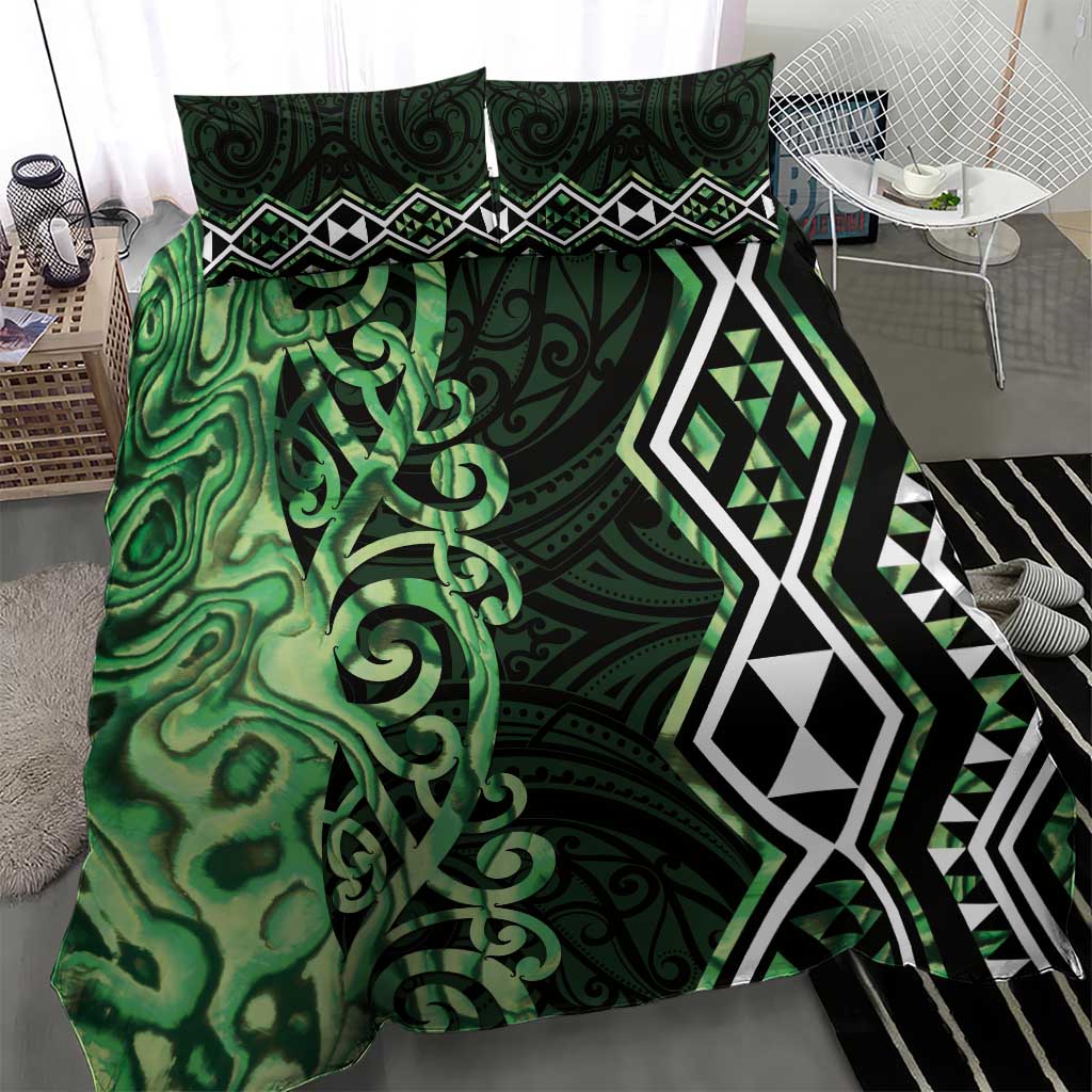 Green Aotearoa Bedding Set Taniko Motifs With Paua Shell Kowhaiwhai - Vibe Hoodie Shop