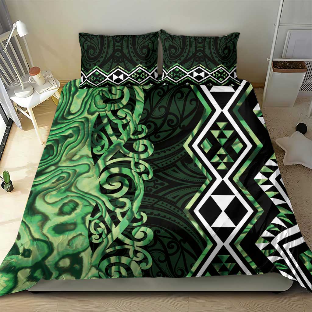 Green Aotearoa Bedding Set Taniko Motifs With Paua Shell Kowhaiwhai - Vibe Hoodie Shop