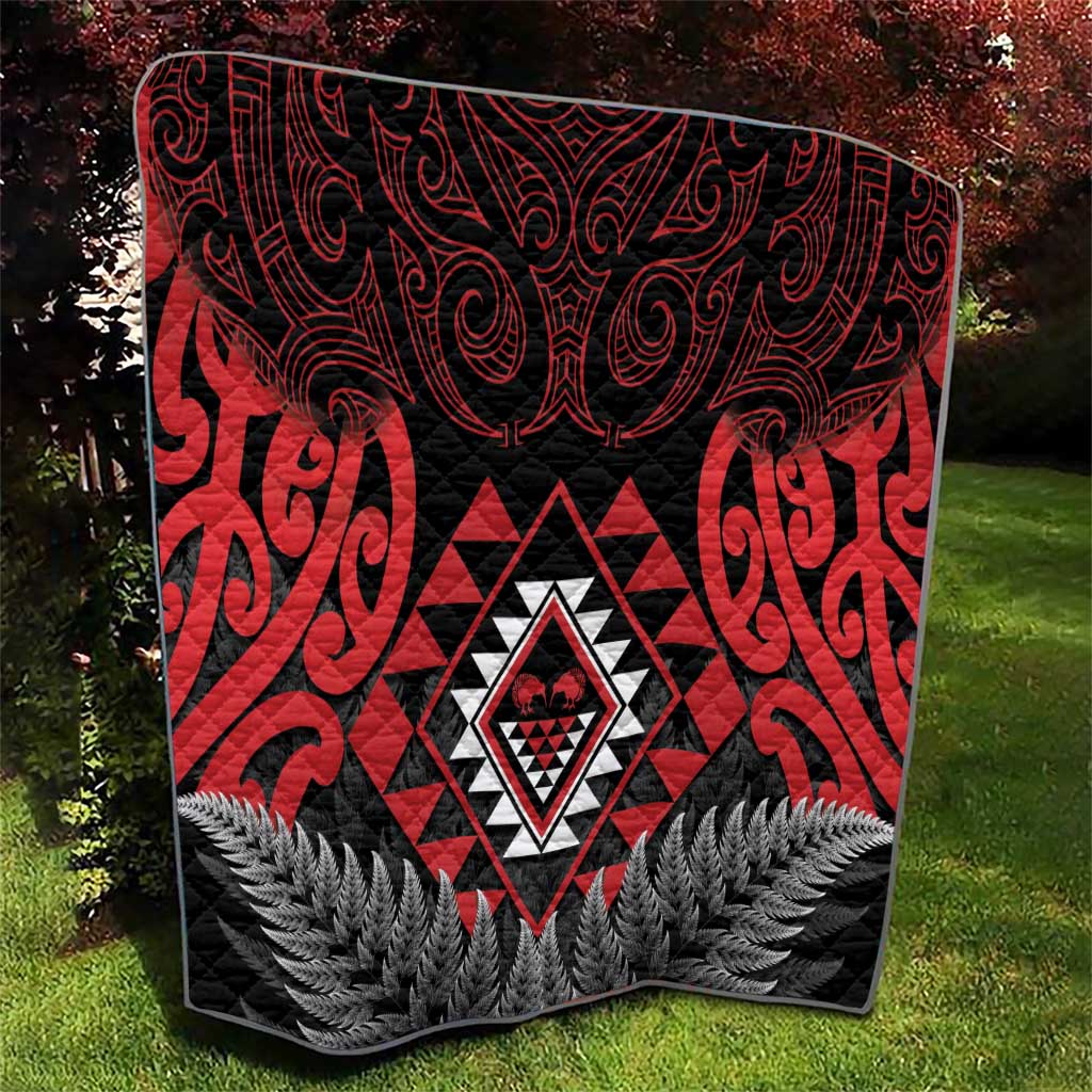 Aotearoa Kiwi Taniko Quilt Silver Fern With Maori Koru Pattern - Vibe Hoodie Shop