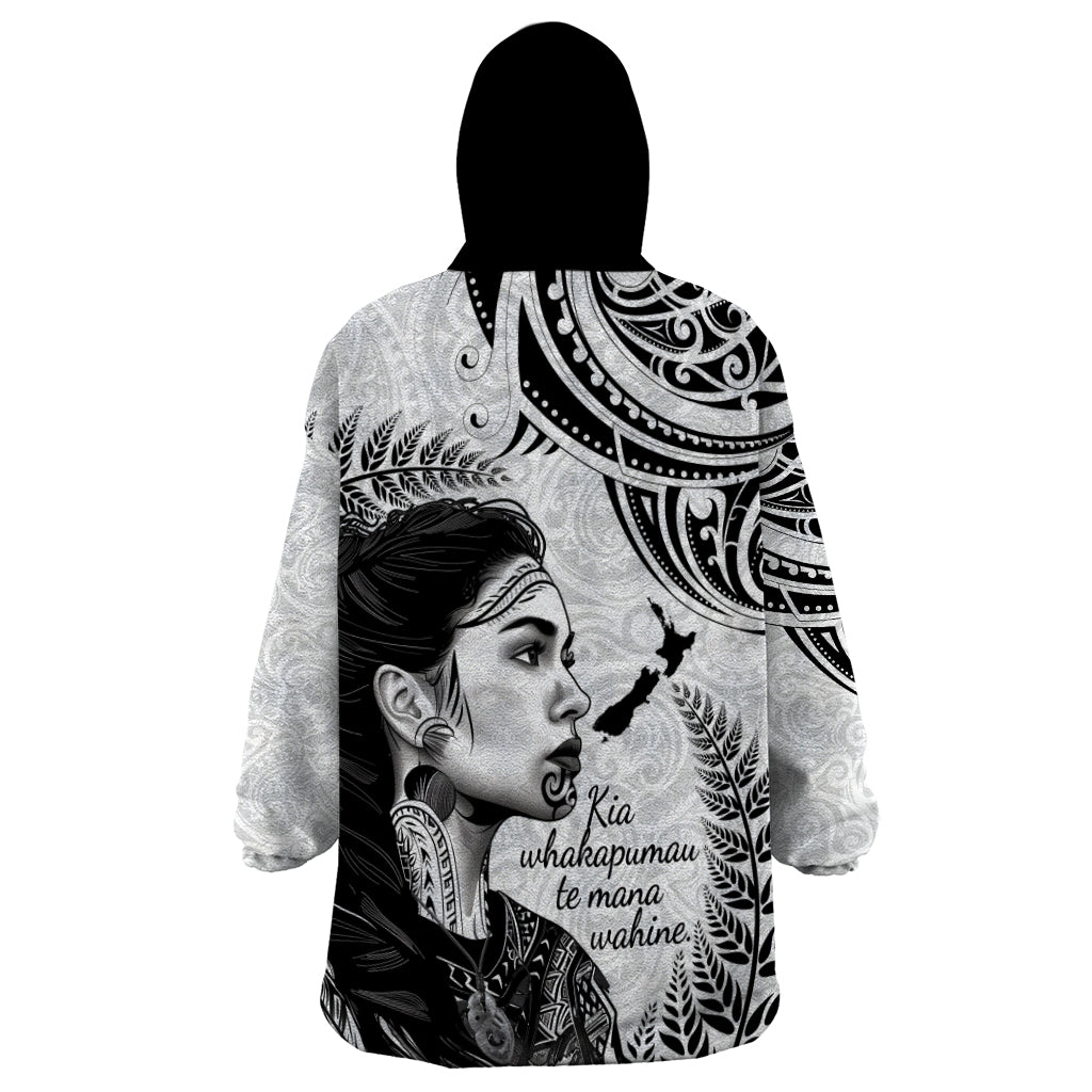 New Zealand Women's Day Wearable Blanket Hoodie Aotearoa Kia Whakapumau Te Mana Wahine - Vibe Hoodie Shop