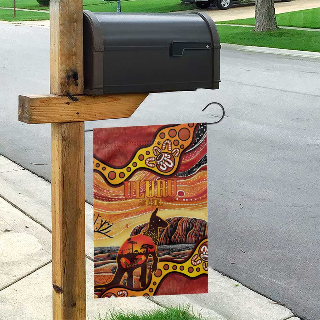 Northern Territory Uluru Garden Flag Ayers Rock Kangaroo Aboriginal Art - Vibe Hoodie Shop