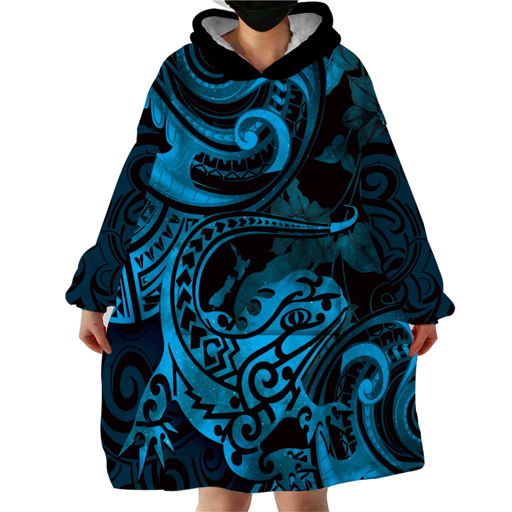 New Zealand Tuatara Wearable Blanket Hoodie Aotearoa Maori Clematis Flowers - Blue - Vibe Hoodie Shop