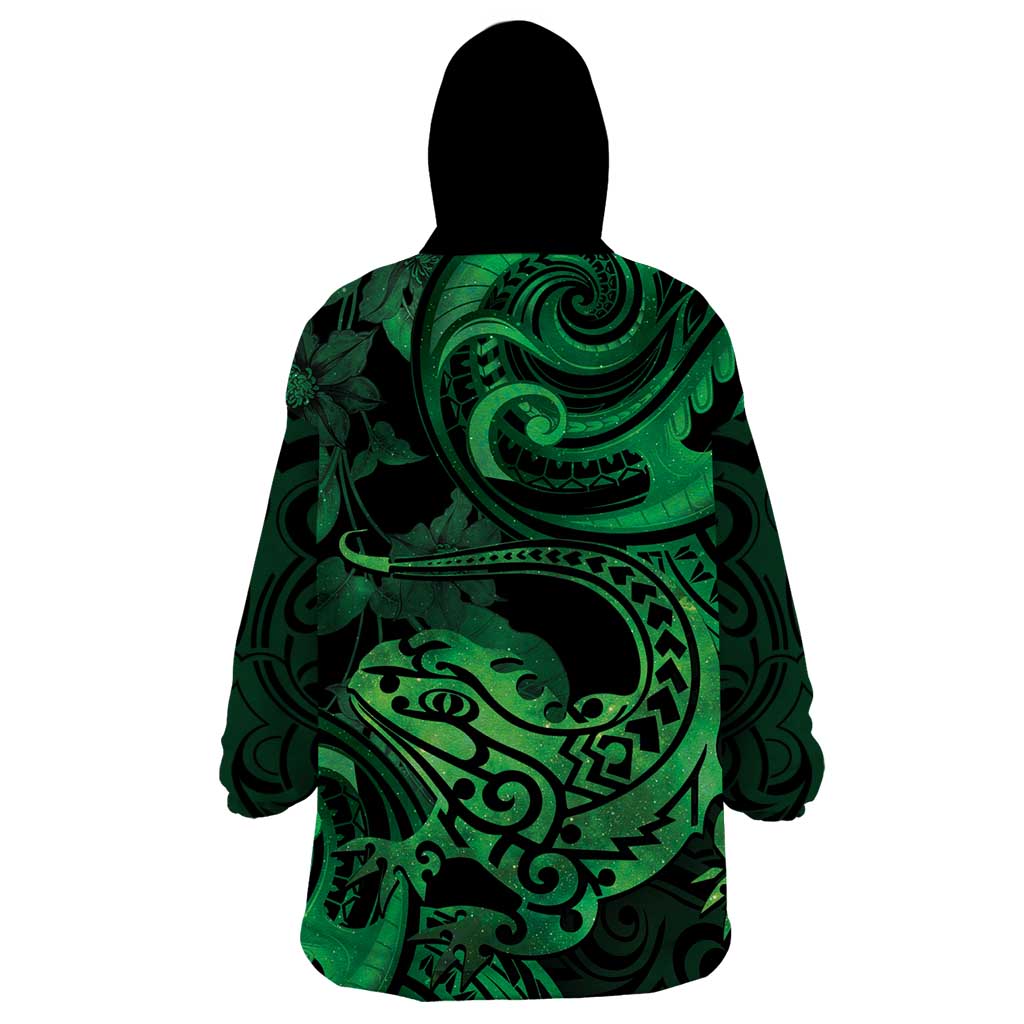 New Zealand Tuatara Wearable Blanket Hoodie Aotearoa Maori Clematis Flowers - Green - Vibe Hoodie Shop