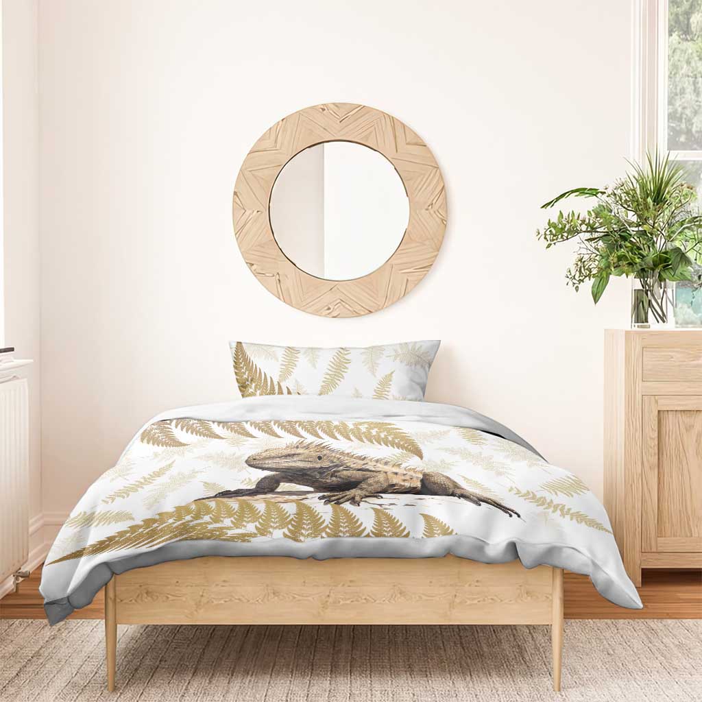 Gold New Zealand Tuatara Bedding Set Aotearoa Sphenodon Punctatus Silver Fern - Vibe Hoodie Shop