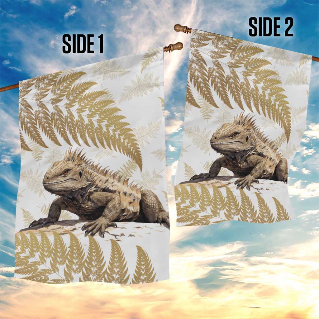 Gold New Zealand Tuatara Garden Flag Aotearoa Sphenodon Punctatus Silver Fern - Vibe Hoodie Shop