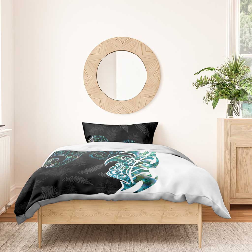 Proud Aotearoa Bedding Set Maori Silver Fern Mix Paua Shell Pattern - Vibe Hoodie Shop