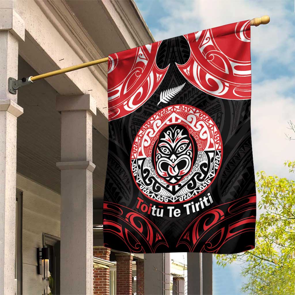 Aotearoa Toitu Te Tiriti Garden Flag Haka Tiki Honour The Treaty - Vibe Hoodie Shop