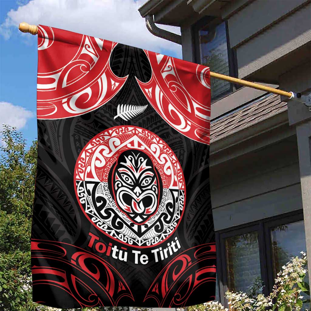 Aotearoa Toitu Te Tiriti Garden Flag Haka Tiki Honour The Treaty - Vibe Hoodie Shop