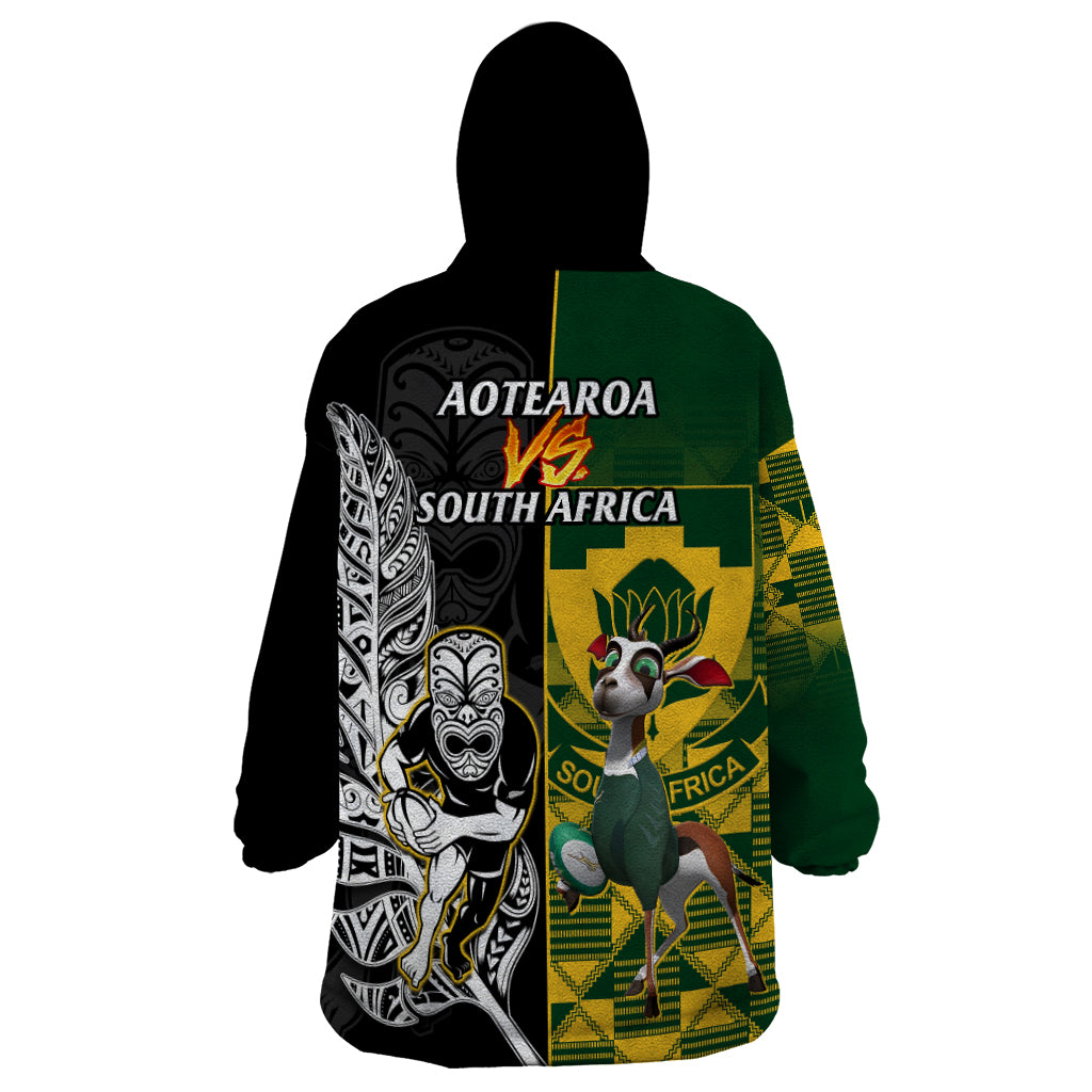 South Africa And Aotearoa Rugby Wearable Blanket Hoodie 2023 Springboks Kente Combine All Black Maori Fern - Vibe Hoodie Shop