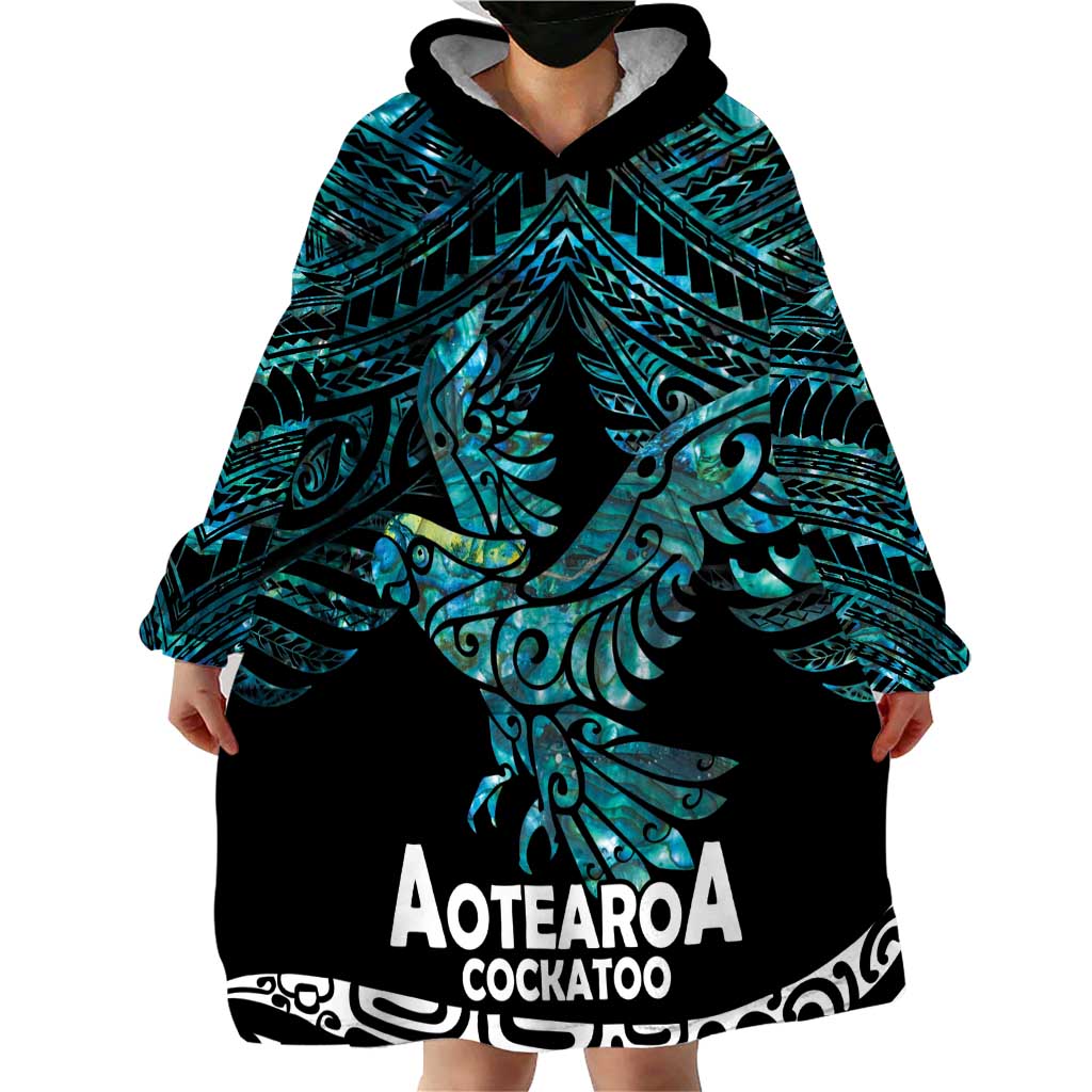 New Zealand Sulphur-crested Cockatoo Wearable Blanket Hoodie Aotearoa Maori Mix Paua Shell - Vibe Hoodie Shop