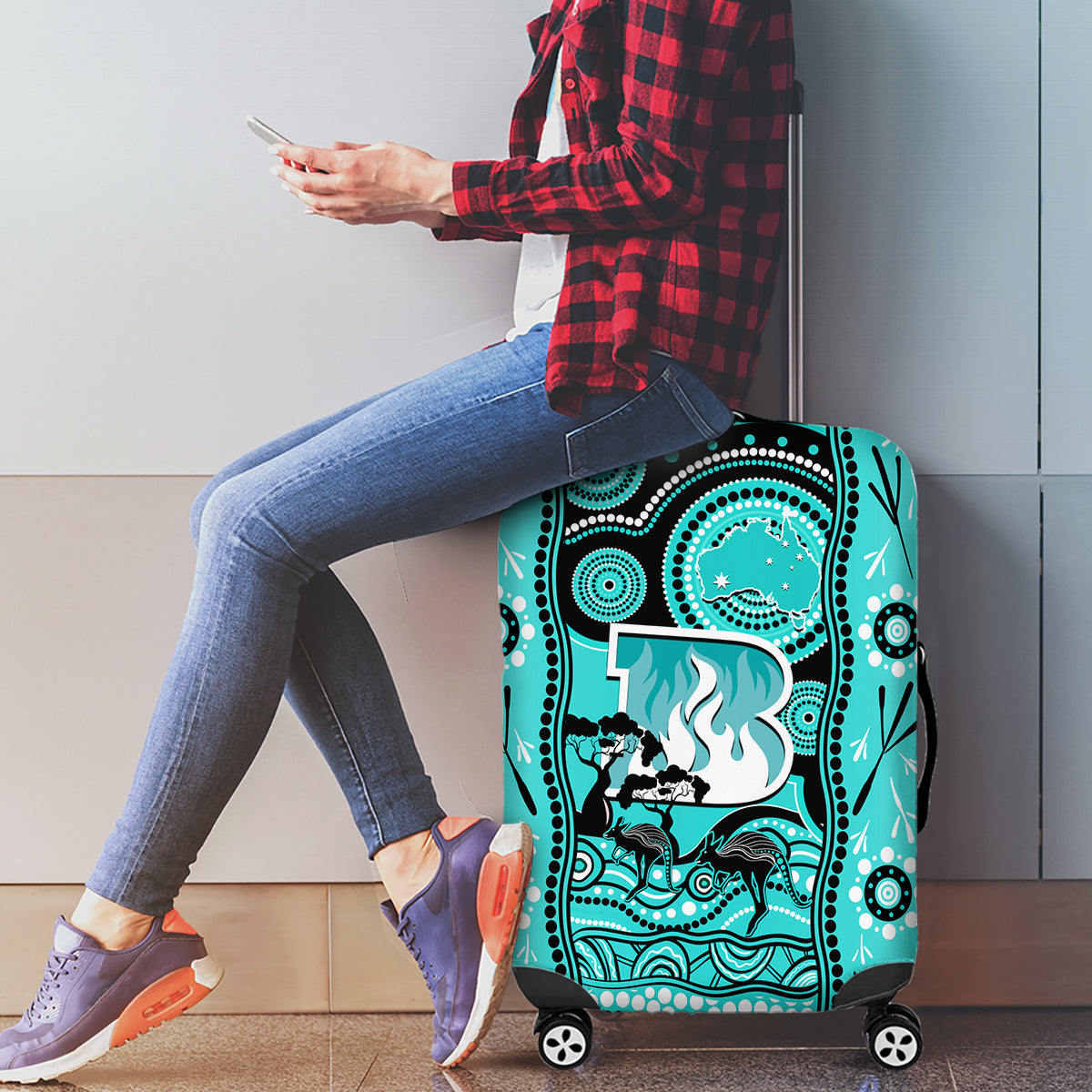 Brisbane Heat Cricket Luggage Cover Happy Australia Day Aboriginal Art - Vibe Hoodie Shop