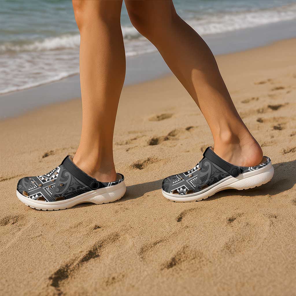 New Zealand Aotearoa Clogs Shoes Black Taniko Art Maori Pattern - Vibe Hoodie