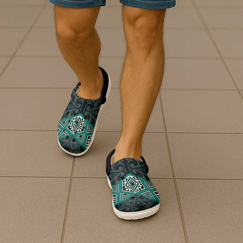 New Zealand Aotearoa Clogs Shoes Turquoise Taniko Art Maori Pattern - Vibe Hoodie