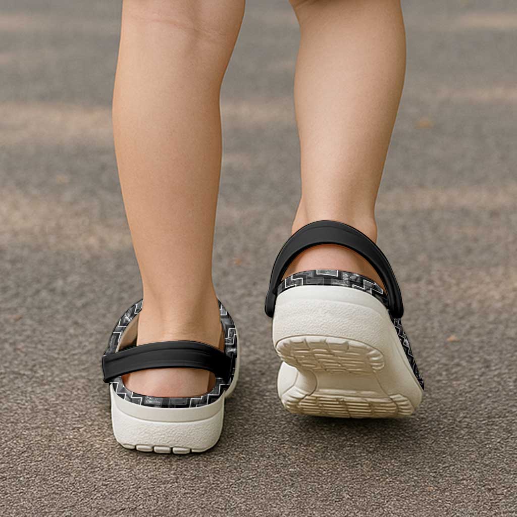 New Zealand Maori Clogs Shoes Poutama Manaia Black Paua Shell - Vibe Hoodie