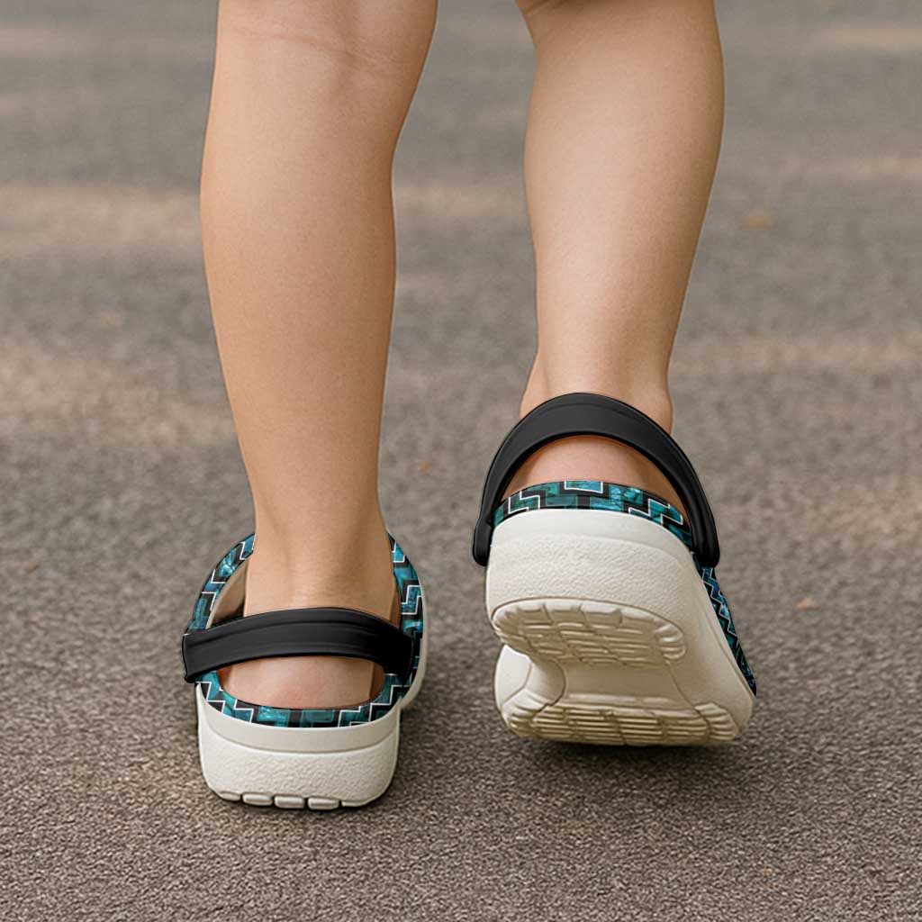 New Zealand Maori Clogs Shoes Poutama Manaia Turquoise Paua Shell - Vibe Hoodie