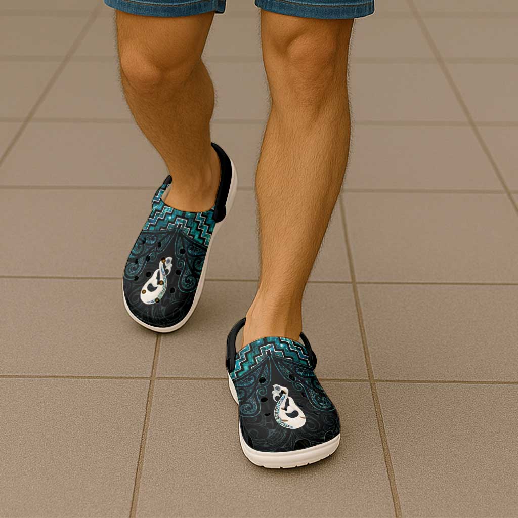 New Zealand Maori Clogs Shoes Poutama Manaia Turquoise Paua Shell - Vibe Hoodie