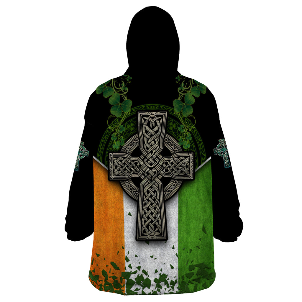 Irish Cross Mix With Shamrock Floral And Flag Wearable Blanket Hoodie - Vibe Hoodie Shop