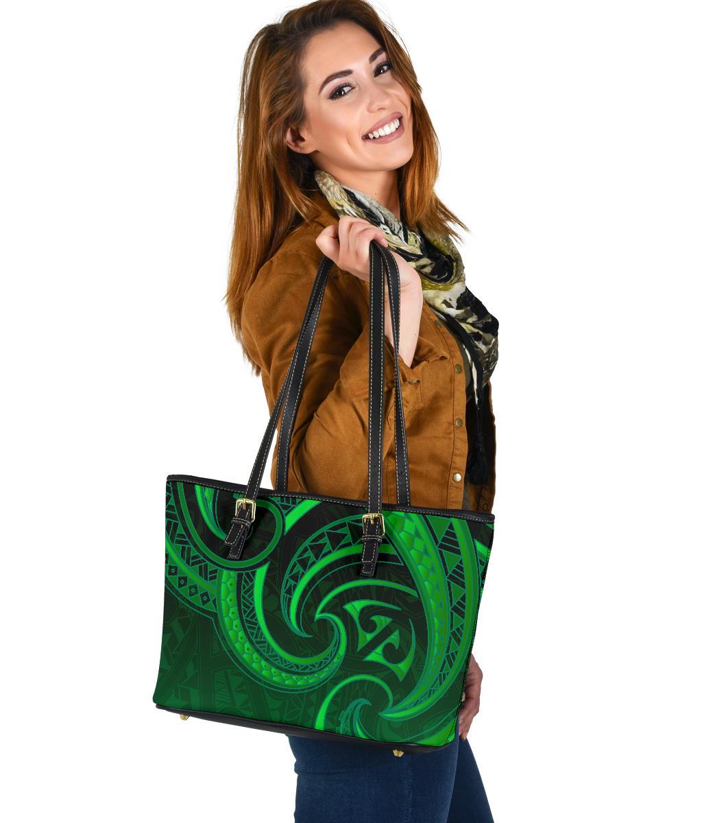 new-zealand-maori-mangopare-small-leather-tote-polynesian-green