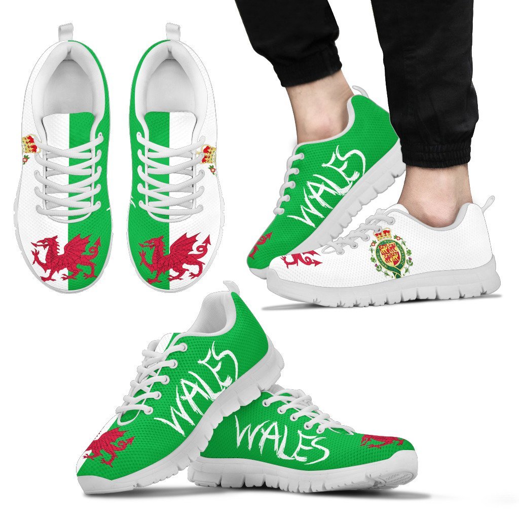 Wales Dragon In Coat Of Arms Men's / Women's Sneakers (Shoes) - Vibe Hoodie Shop