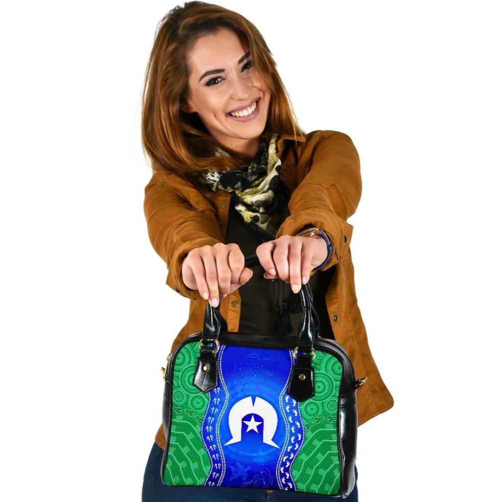 Torres Strait Islanders Shoulder Handbag - Torres Symbol With Aboriginal Patterns - Vibe Hoodie Shop