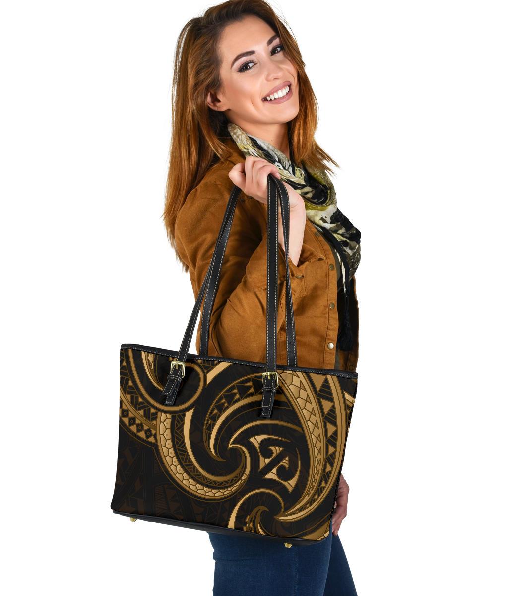 new-zealand-maori-mangopare-small-leather-tote-polynesian-gold