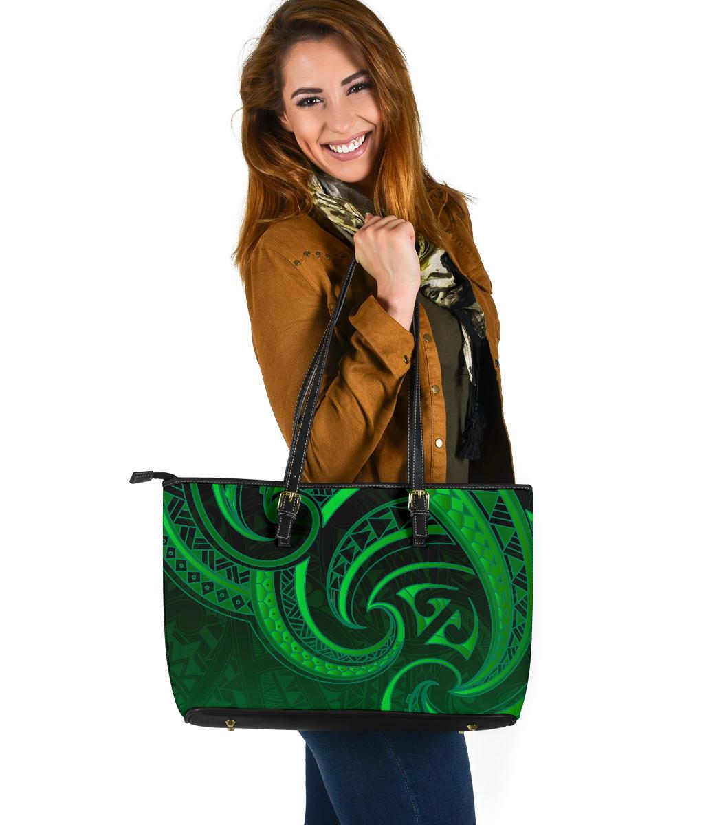 new-zealand-maori-mangopare-large-leather-tote-polynesian-green