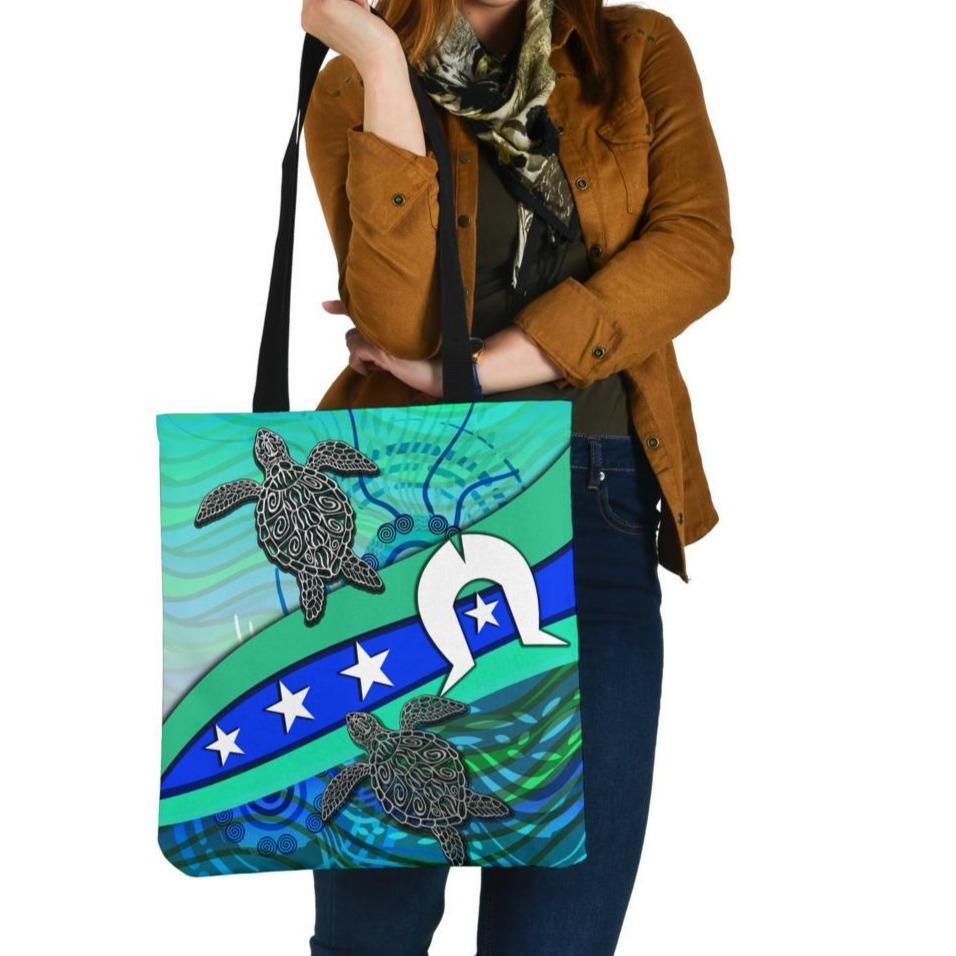 tote-bag-torres-strait-flag-and-turtle