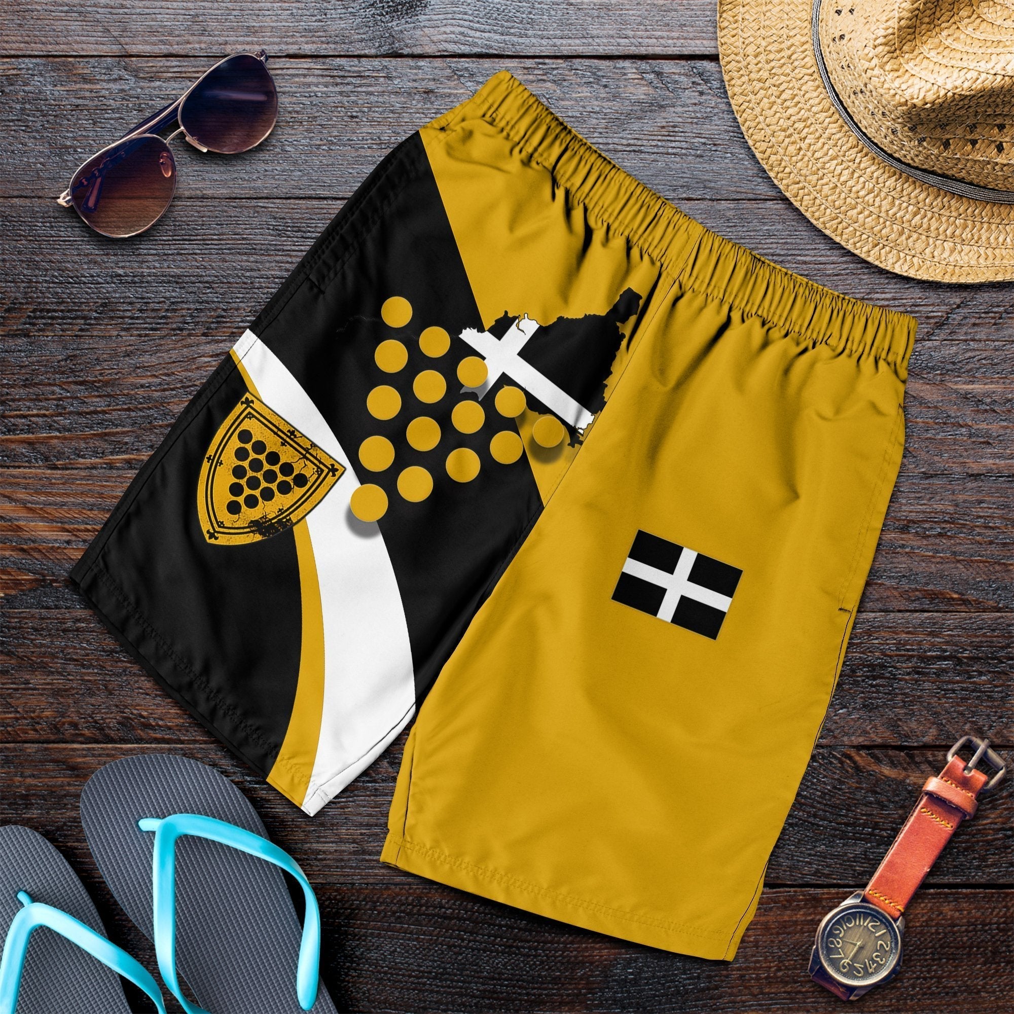 Cornwall Celtic Shorts Men - Cornish Flag With Duke of Cornwall Version 2 - Vibe Hoodie Shop