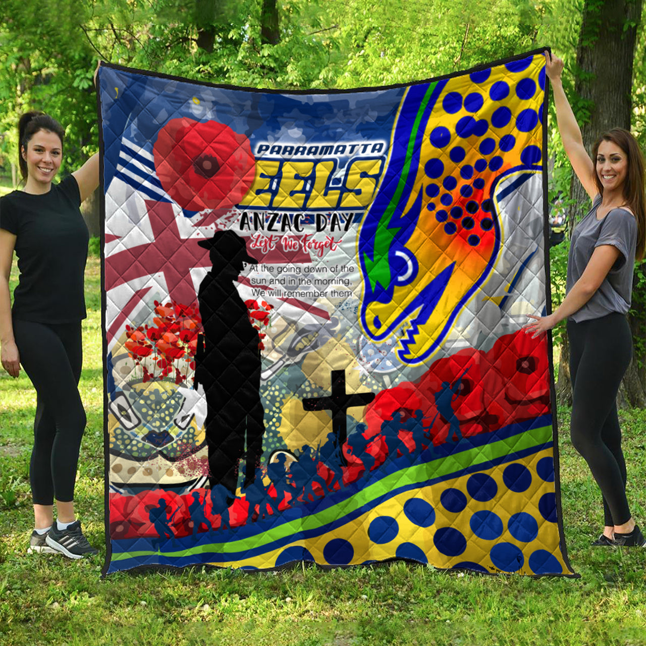 Eels Rugby Australia ANZAC Day Lest We Forget Custom Quilt - Remembrance Eels With ANZAC Poppy Watercolour Style RLT13 - Vibe Hoodie Shop