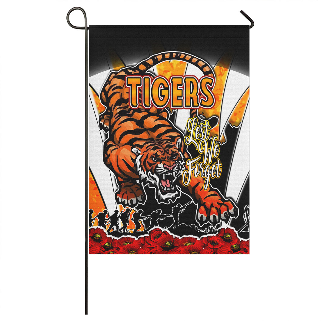 Tigers Rugby Flag - Tigers Lest We Forget And Poppies Flag - Vibe Hoodie Shop