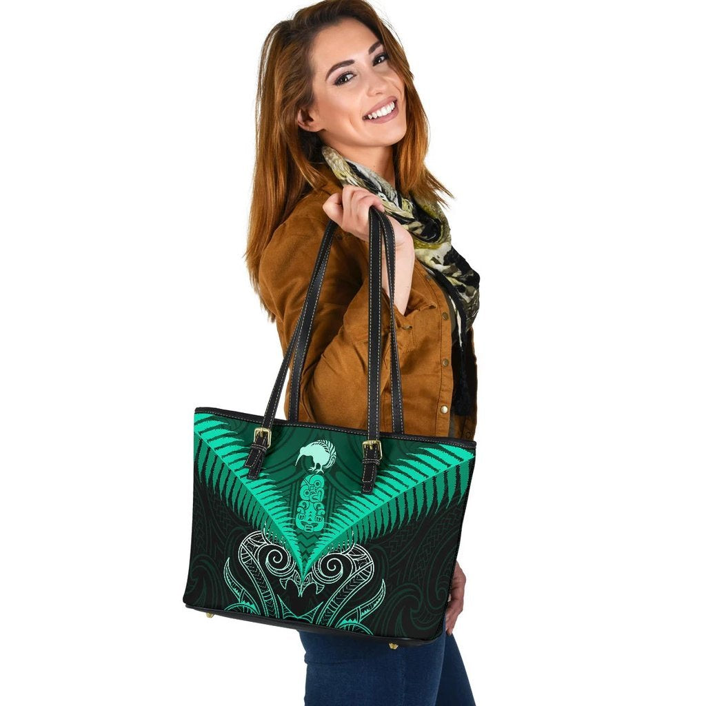 maori-manaia-new-zealand-small-leather-tote-turquoise